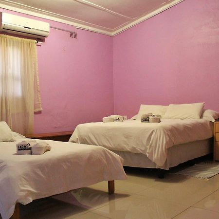 The Farmhouse Boutique Guesthouse And Beergarden Cc Оучо Экстерьер фото