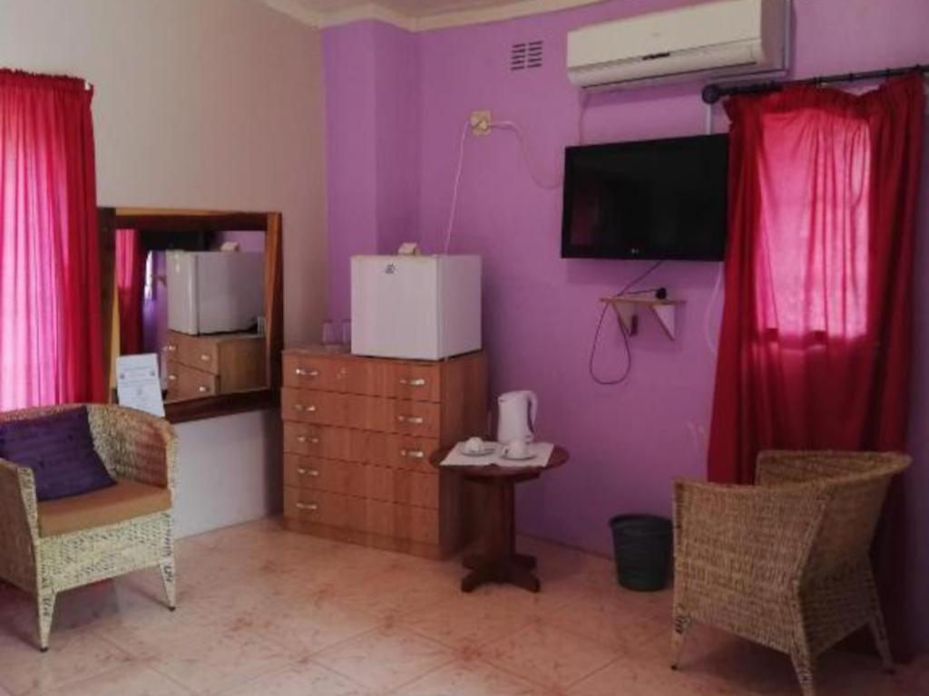 The Farmhouse Boutique Guesthouse And Beergarden Cc Оучо Экстерьер фото