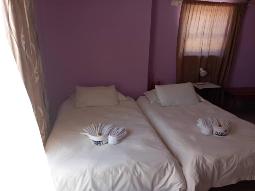 The Farmhouse Boutique Guesthouse And Beergarden Cc Оучо Экстерьер фото